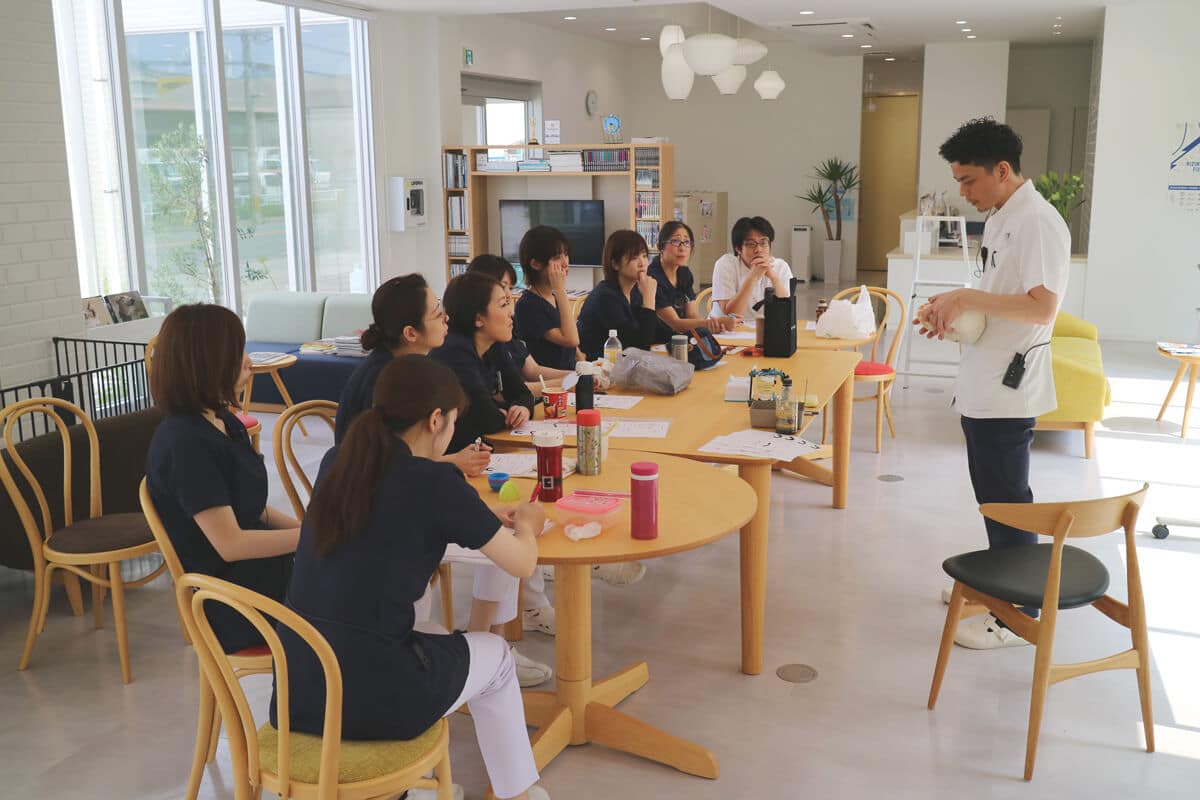 御笠川デンタルクリニック ヒカリのランチョンセミナー